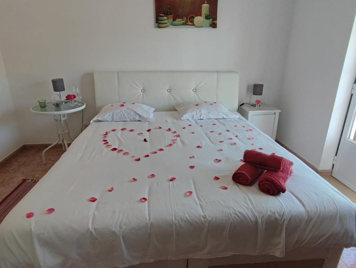 Apartamentos Guiomar Campos Porto Covo Exteriér fotografie